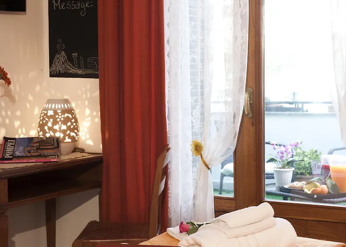 Elena Bed & Breakfast 4*