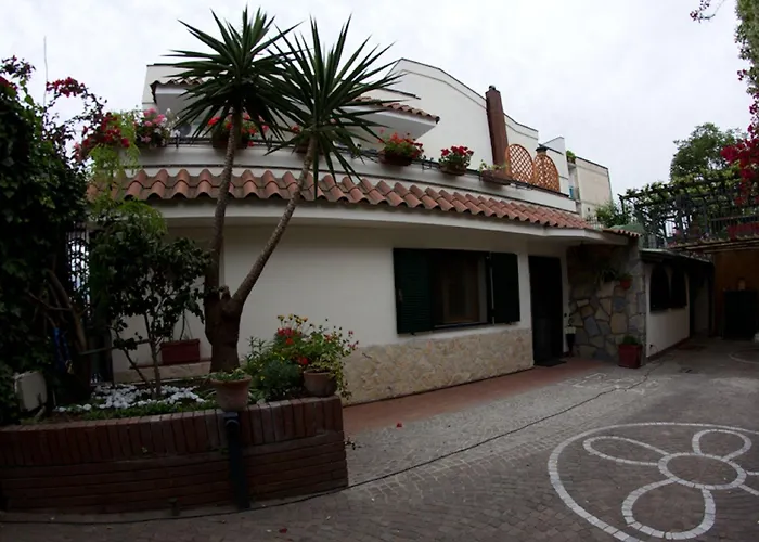 Bed & Breakfast Elena 4*